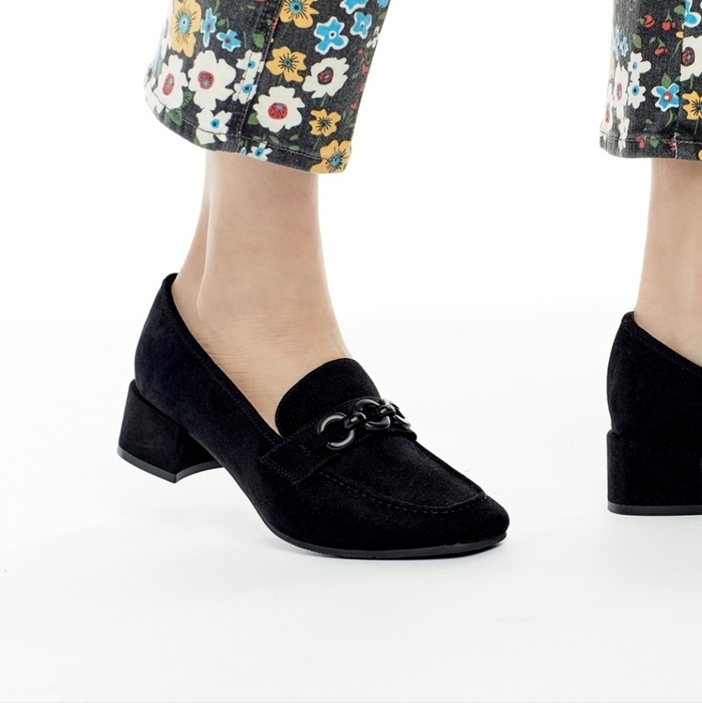 White Mountain Cliffs Women's Elegant Heeled Black Suede Slip-On Loafers